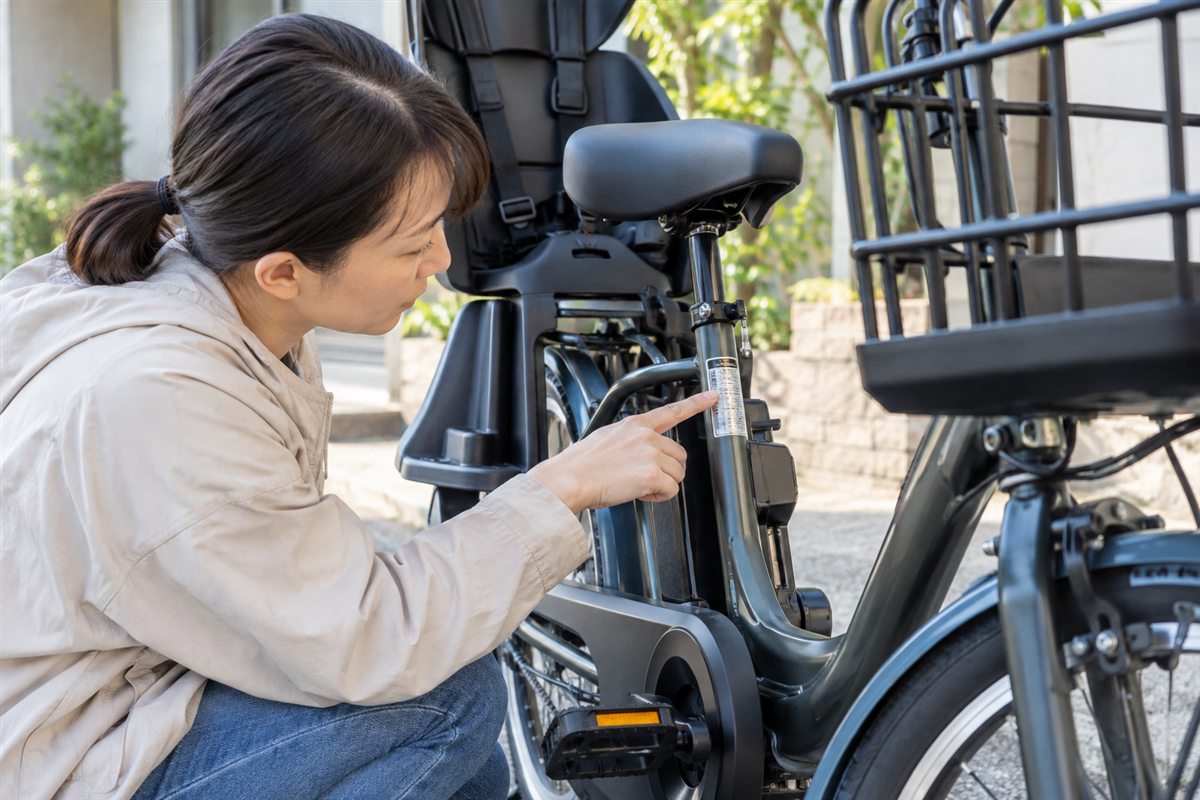 許容積載質量という表示に関する電動自転車の確認場面