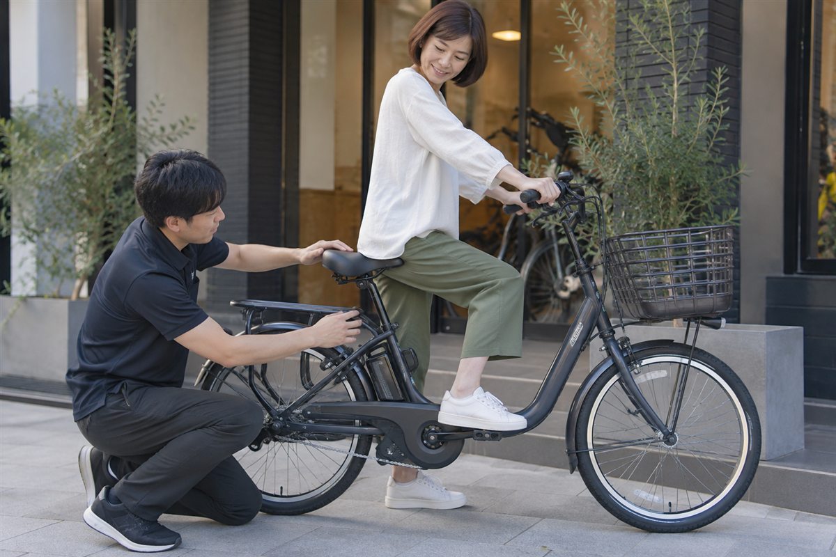 乗る人の体格に合うかに関する確認場面