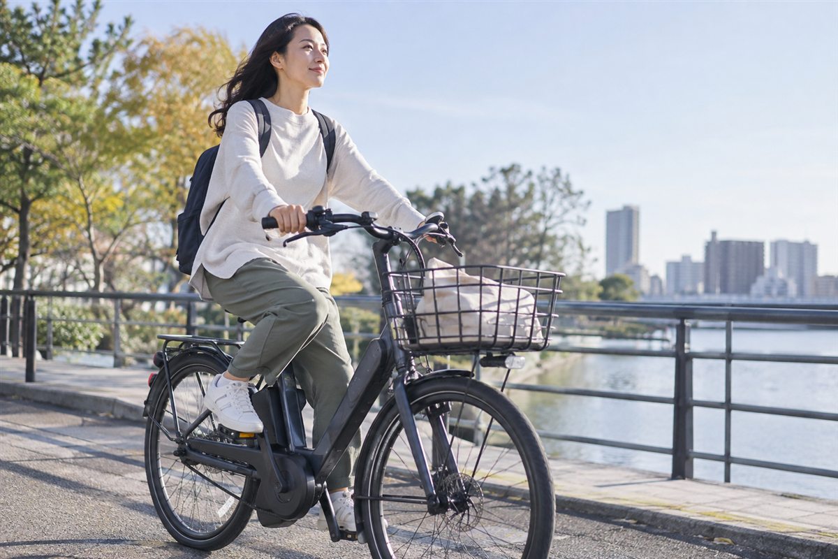 音と乗り心地は車体全体で見るを想定した電動自転車の利用場面